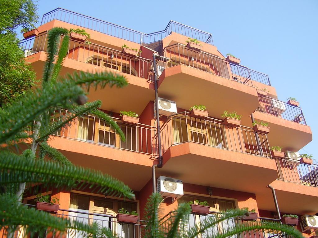Terra Guest House Ravda Ngoại thất bức ảnh